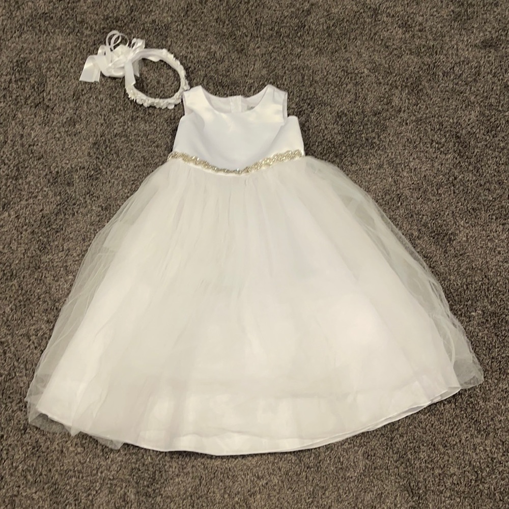 Little girls flower girl dress in size 10 and tiara